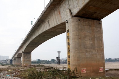 Nguyên nhân cầu Vĩnh Tuy bị nứt